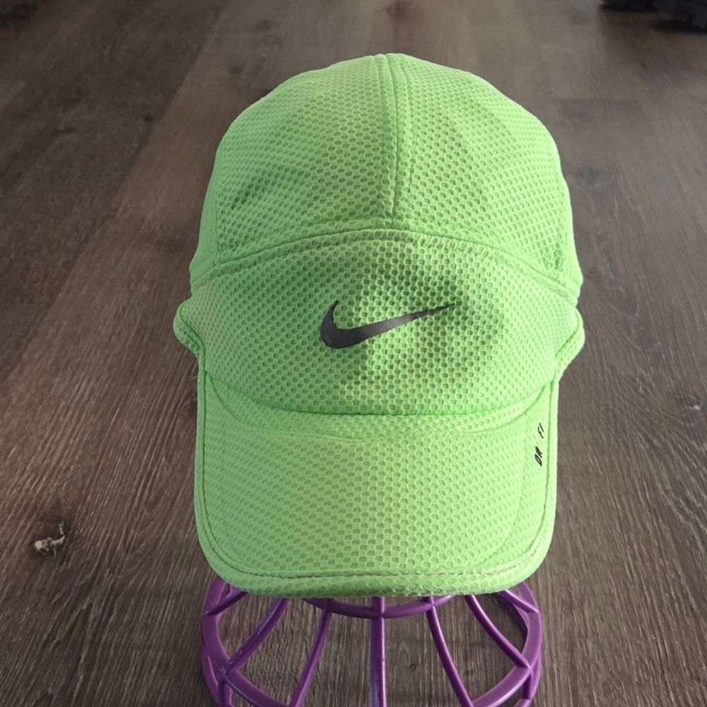 Nike Daybreak Dri-Fit Neon Yellow 5 Panel Adjustable Strap Running Hat Cap